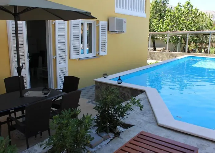 Gorica 1 A4 No-2 By Interhome Appartement Baška